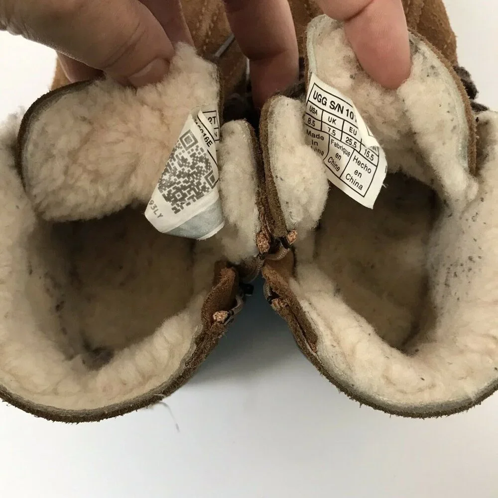 UGG Toddler Kids Chestnut Suede Shearling Lined‎ Duck Boots 1012142T Size 8.5